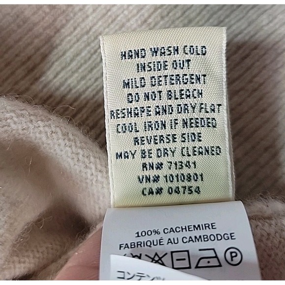 LL Bean Women's Classic Cashmere Sweater Funnelneck Beige EUC Size M - Picture 5 of 8